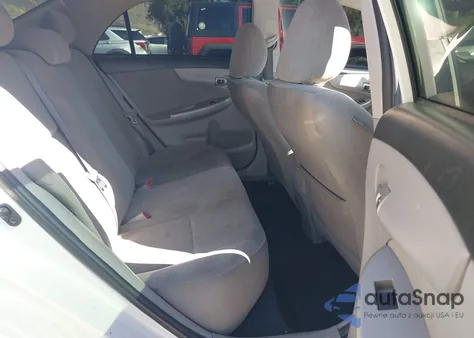 2013 Toyota Corolla Le z USA, uszkodzony, nr VIN 5YFBU4EE7DP091157